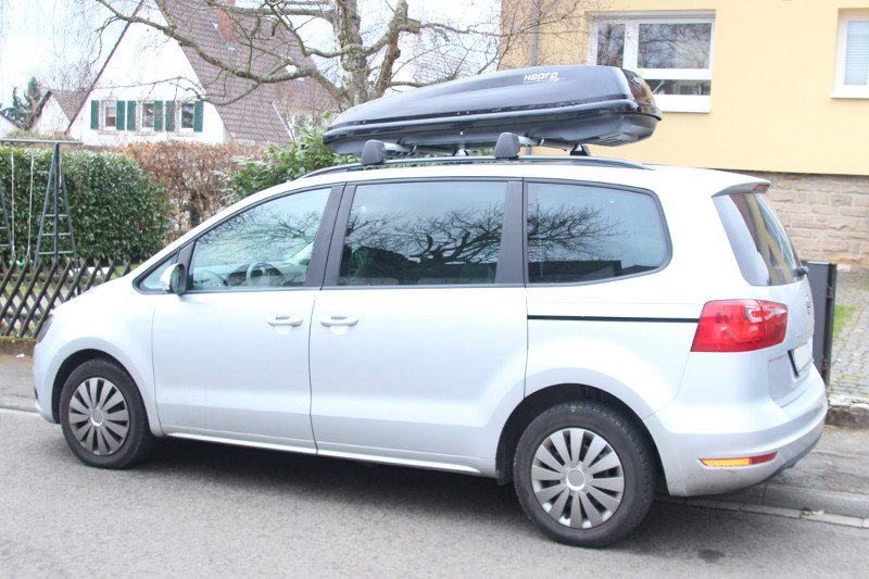Dachbox von Hapro auf einem Seat Alhambra