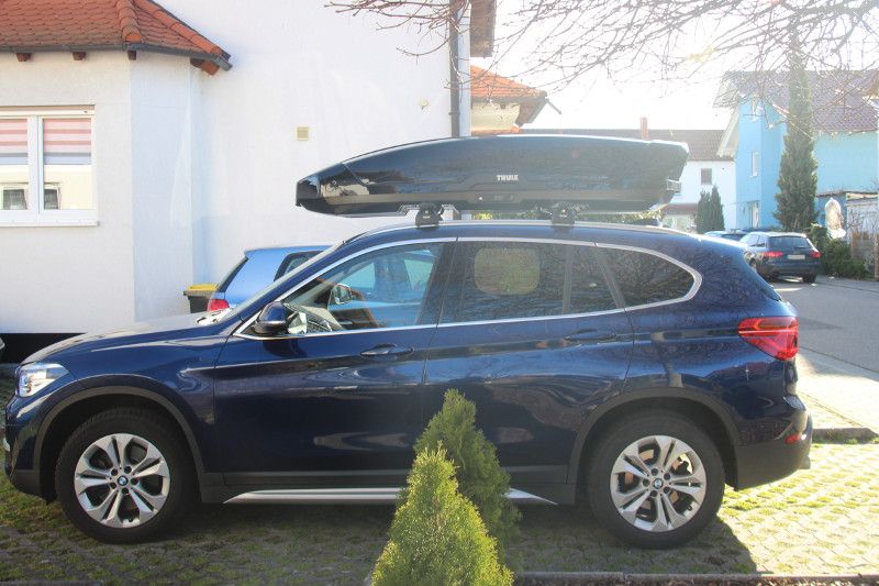 Schifferstadt: Dachbox 640 Liter auf einem BMW X1 SUV