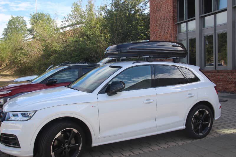 HAPRO-Dachbox mit einem Volumen von 430 Litern auf einem Audi Q5 bei uns in Schifferstadt zu mieten